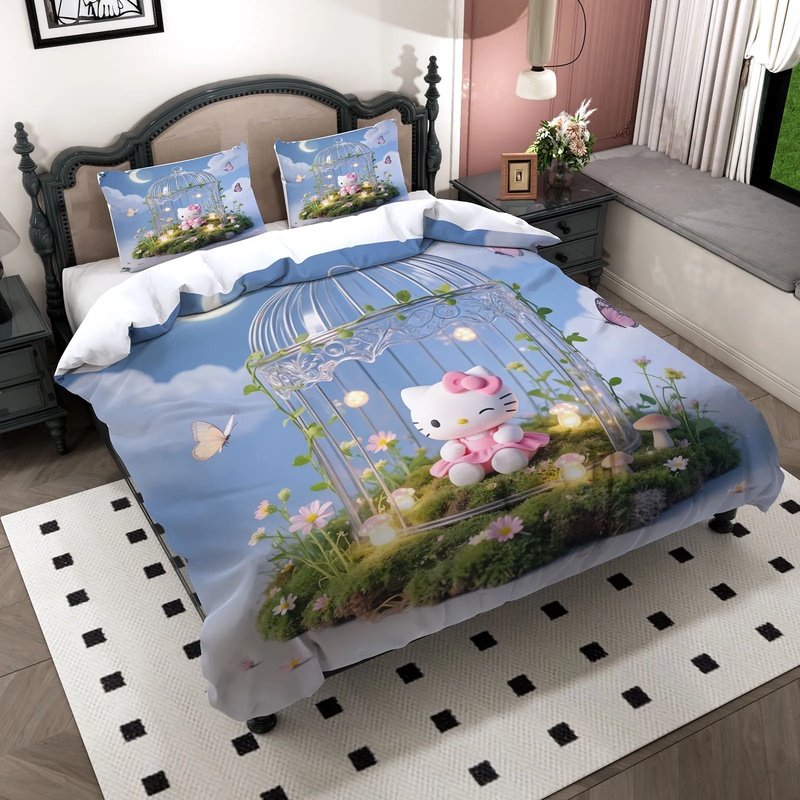 Home Decor Daisy - ชุดเครื่องนอนโพลีเอสเตอร์ลายเฮลโลคิตตี้ ลายท้องฟ้าสีฟ้า กรงนก เดซี่ ผีเสื้อ และมอส