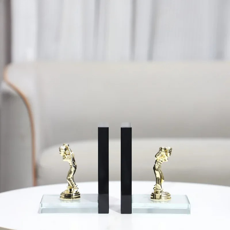 ประติมากรรมนักกอล์ฟสีทอง ของตก - Aesthetic Bookend บทวิจารณ์และราคา